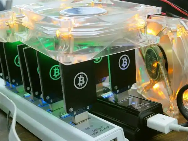 High-tech mining farm with renewable energy solutions